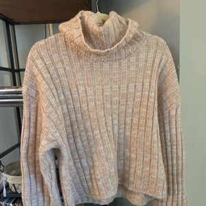 thick neck sweater— PERFECT for the winter